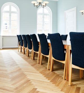 14942063 2 B 21fb380b