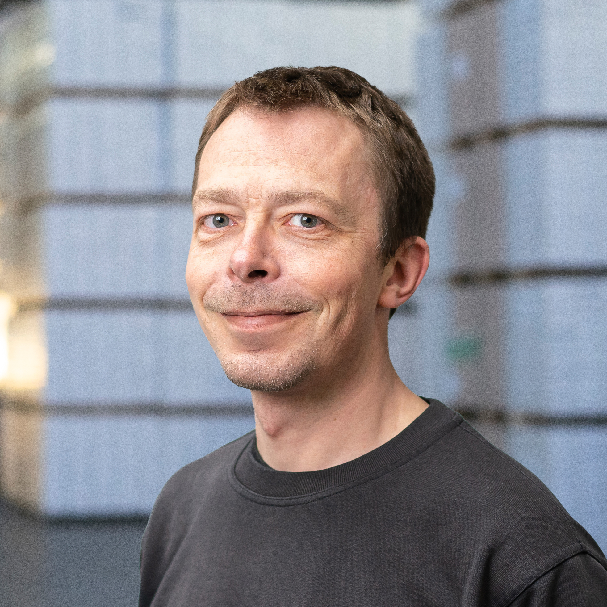 Kontakt 18 Paw Jacobsen